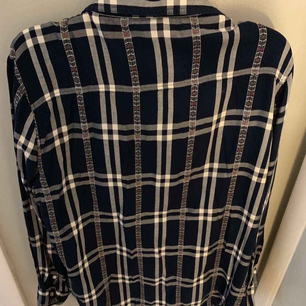 Shirt - Picture 2 of 2